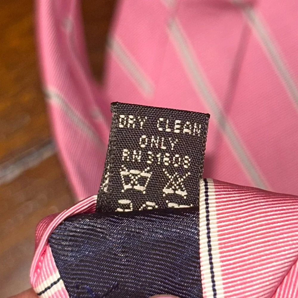 Jos. A. Bank Pink and White Striped Silk and cotton Tie NWT